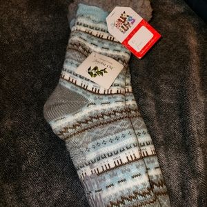 NWT MUK LUKS SLIPPER SOCKS